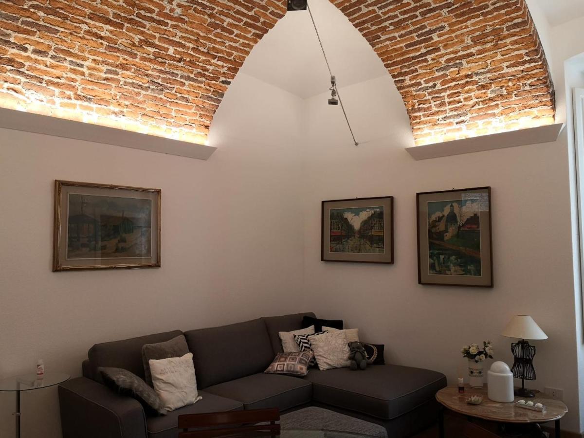 Casa Del Conte Massimiliano Roero Apartman Cuneo Kültér fotó