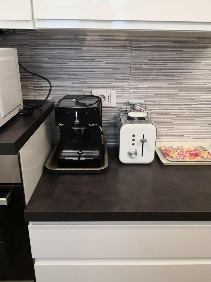 Casa Del Conte Massimiliano Roero Apartman Cuneo Kültér fotó