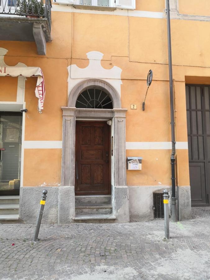 Casa Del Conte Massimiliano Roero Apartman Cuneo Kültér fotó